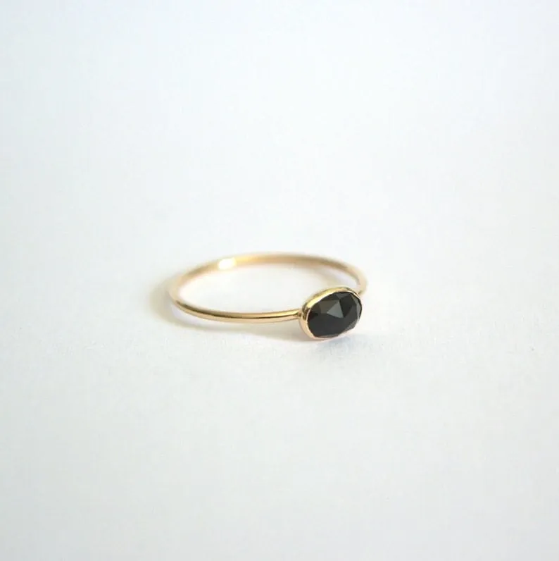 14k Oval Black Onyx Ring