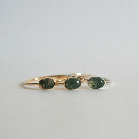 14k Oval Moss Agate Ring
