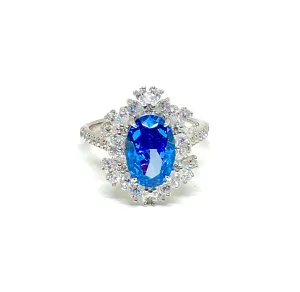 14K White Gold 4 1/2Ct Blue Oval Flower Ring
