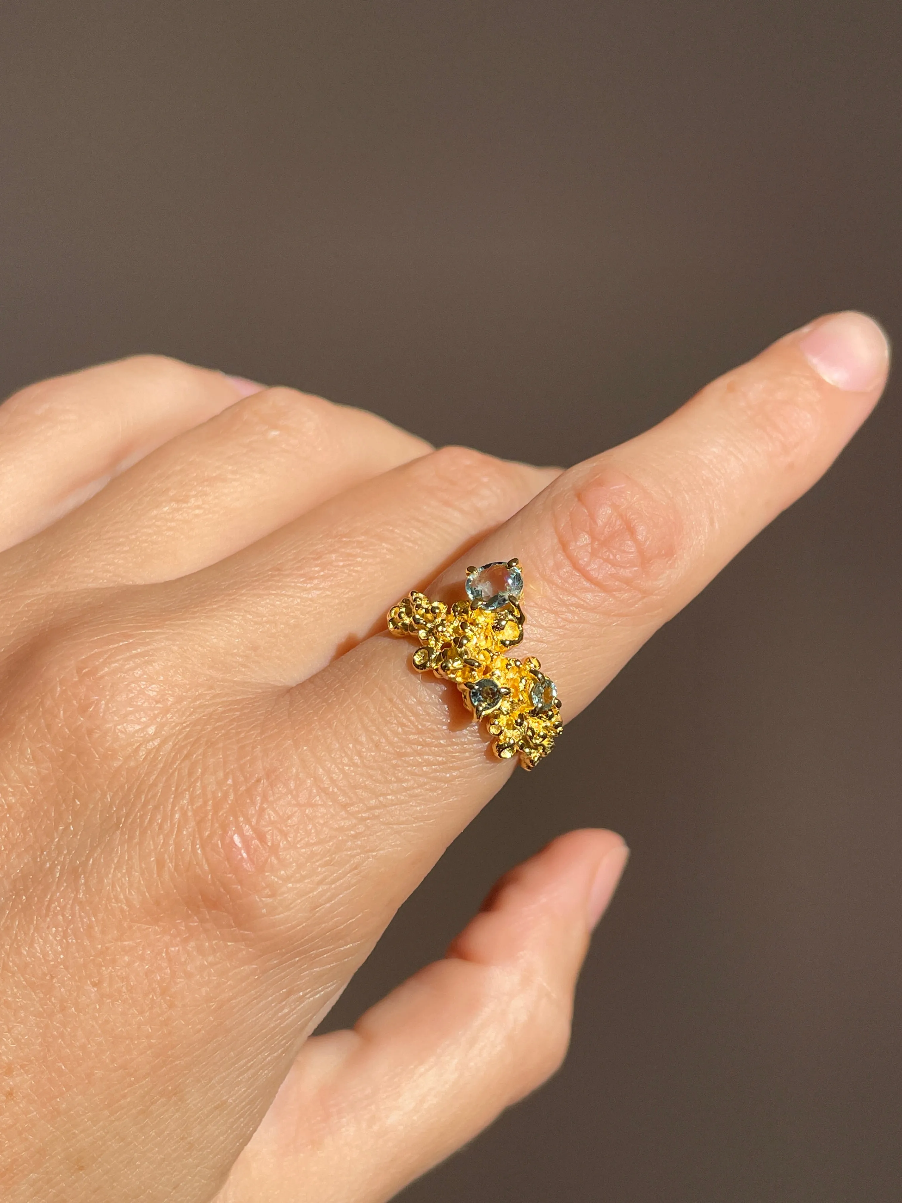 Coral Ring Gold # 4 | Size 7