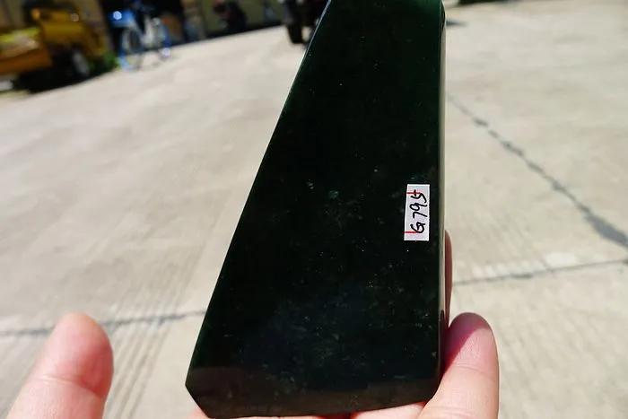 Natural Jade Rough Jadeite Raw (115g,10.6X5.5X0.8cm)