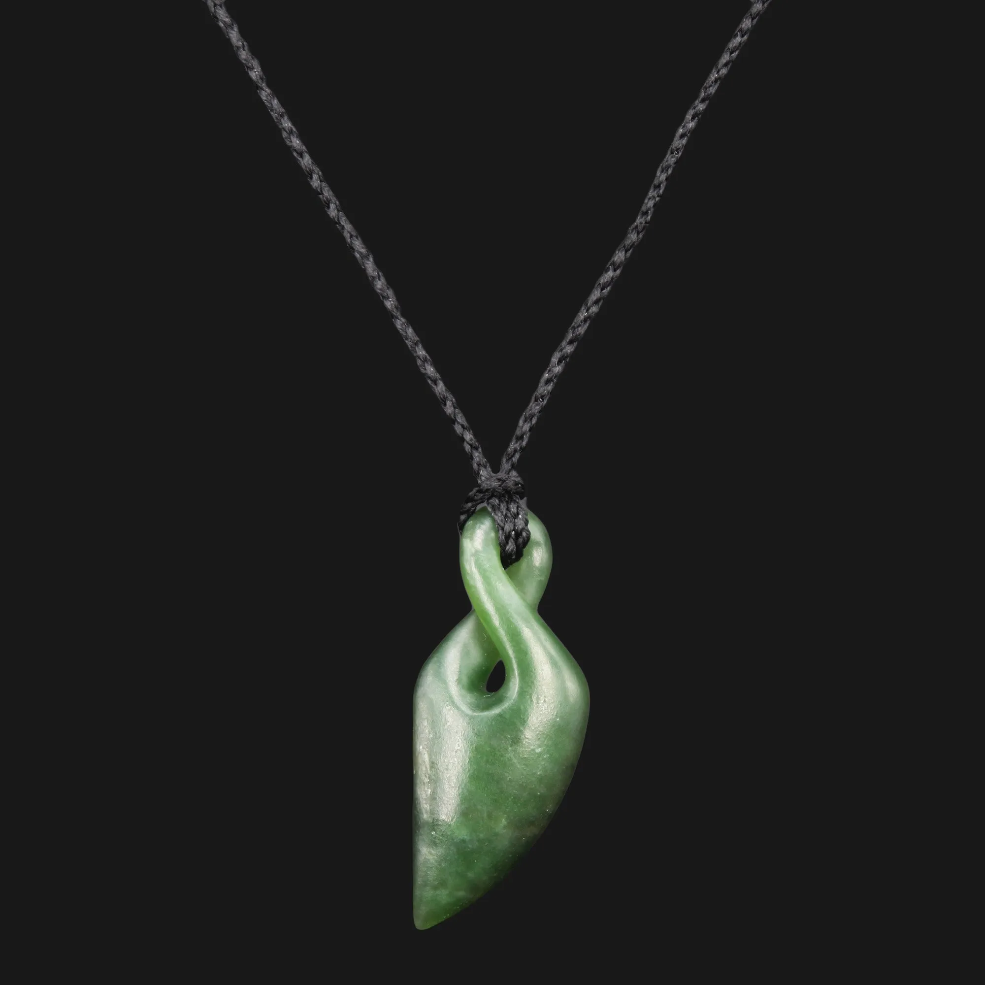 Unique Natural Jade Single Twist Necklace - Perfect Gift for Her Bridesmaids Green Dainty Jewelry with Exquisite Detail for Any Collection