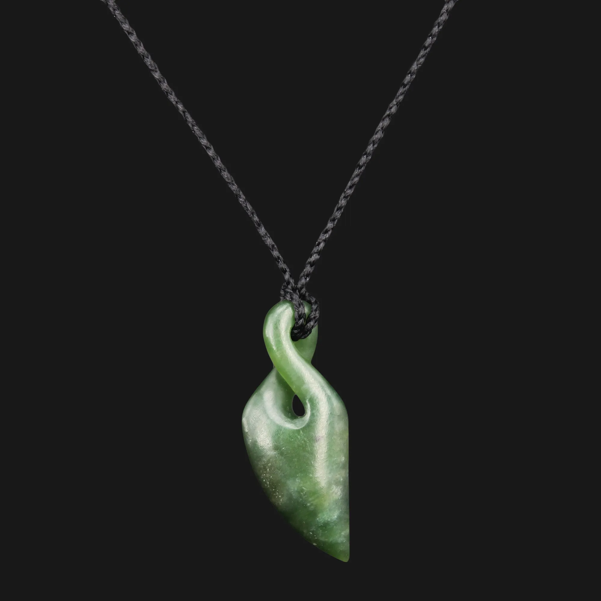 Unique Natural Jade Single Twist Necklace - Perfect Gift for Her Bridesmaids Green Dainty Jewelry with Exquisite Detail for Any Collection